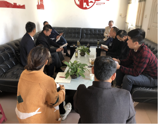黄大斌一行深入五街镇马龙河村委会开展